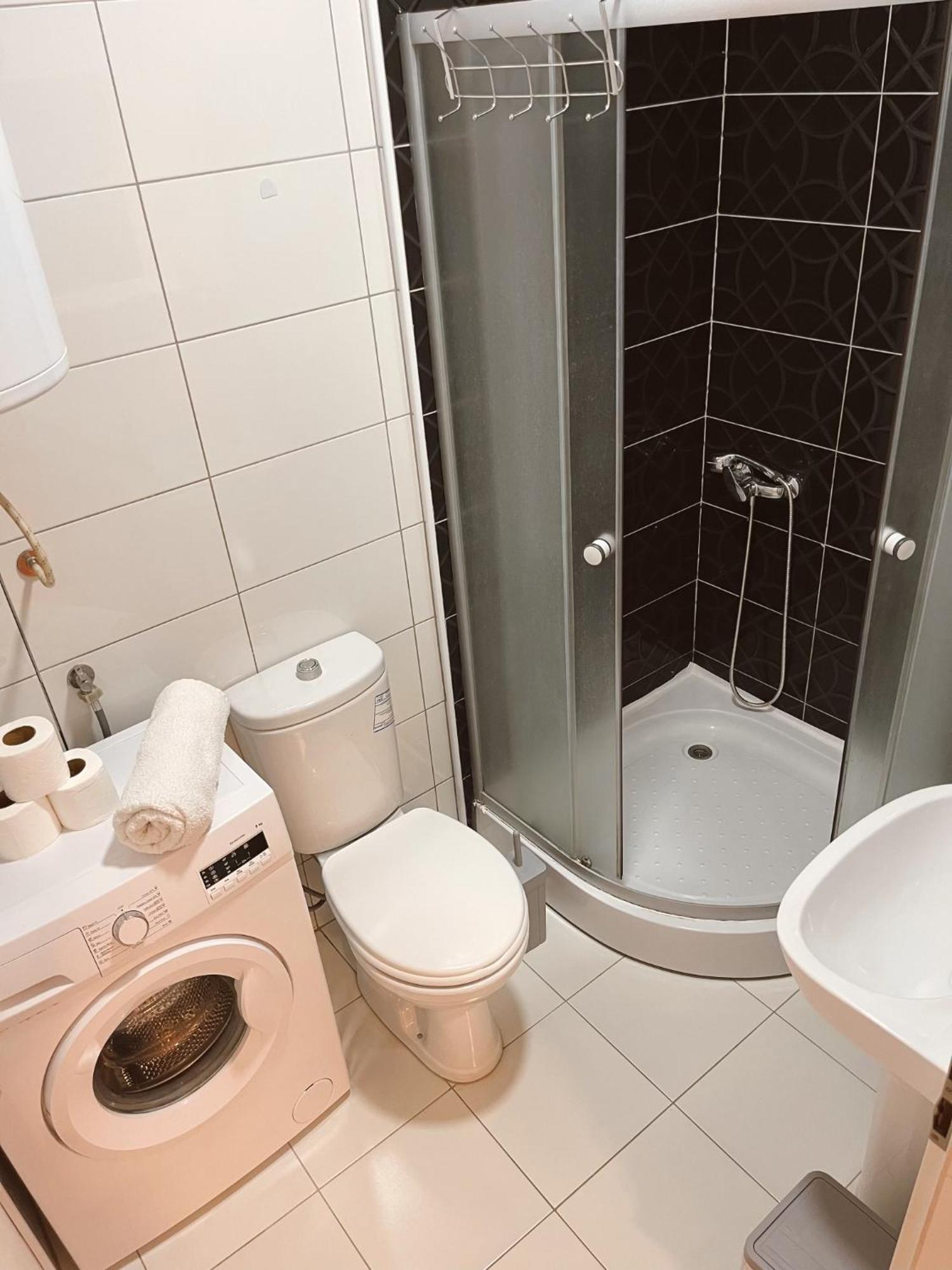Apartment Troi Pristina Eksteriør bilde