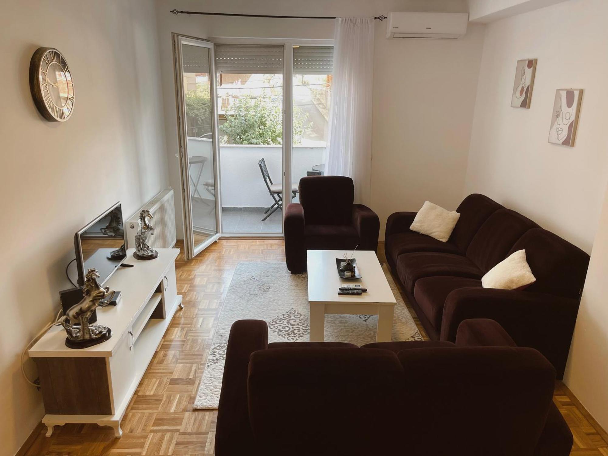 Apartment Troi Pristina Eksteriør bilde